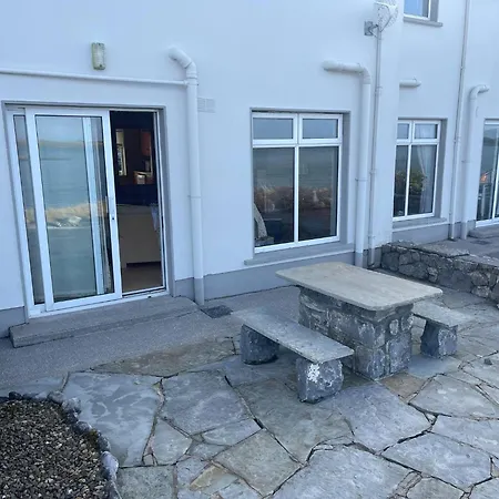 Cozy Waterside Retreat 3 Дом отдыха *