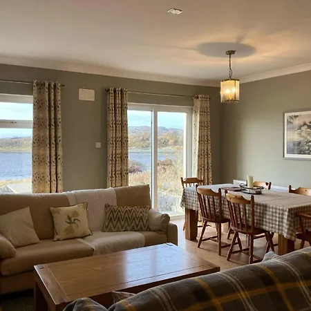 Cozy Waterside Retreat 3 Ferienhaus Ballyvaughan